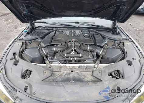 2020 BMW M8 Gran Coupe Competition z USA, uszkodzony, nr VIN WBSGV0C07LCD51112